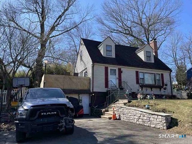 2nd image of 117 Geary Avenue