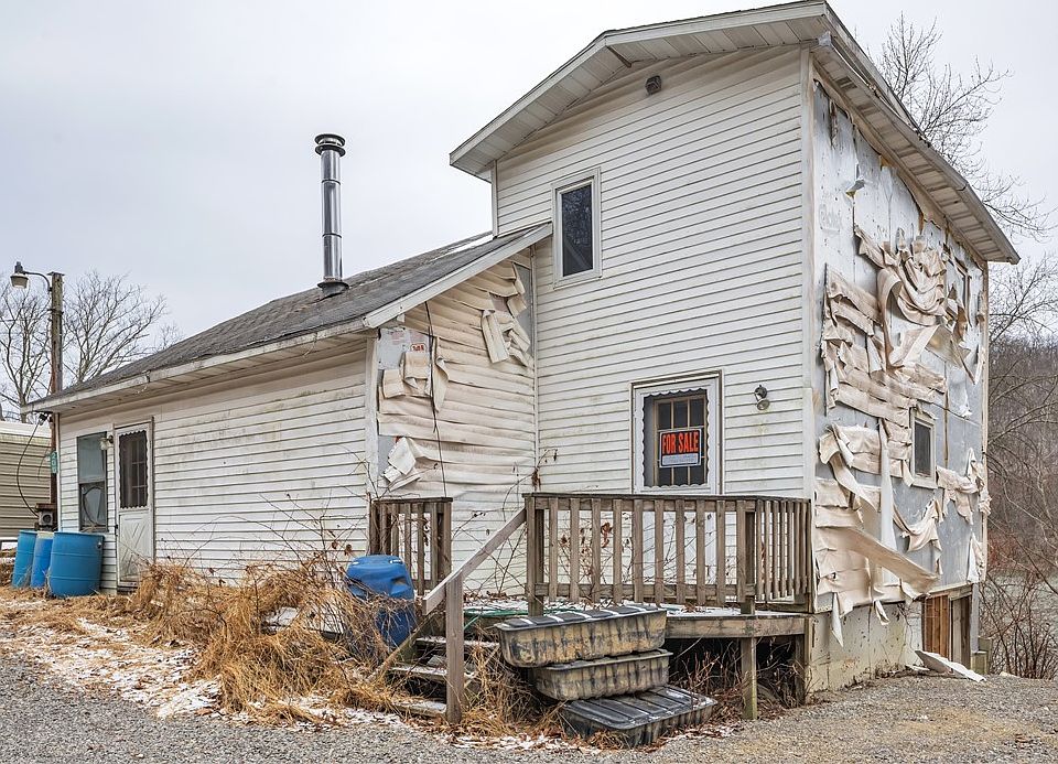 1st image of 209 Upper Godfrey Dr