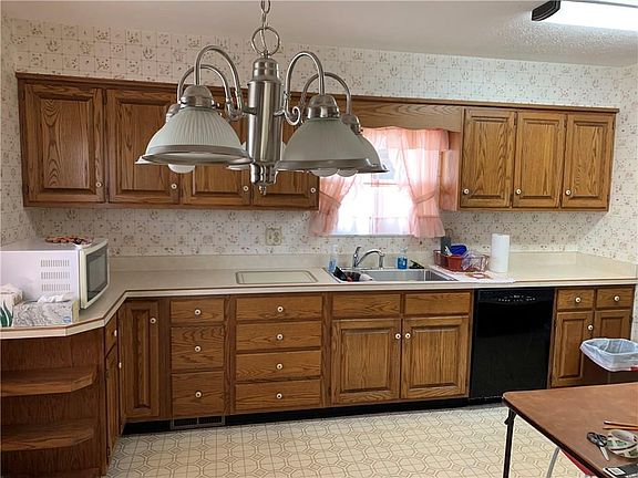 4th image of 2428 N Constellation Dr