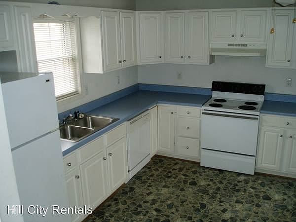 2nd image of 6004 Igloe Dr #A