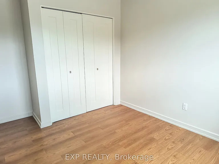 971 Gulf Pl #6 — Photo 16