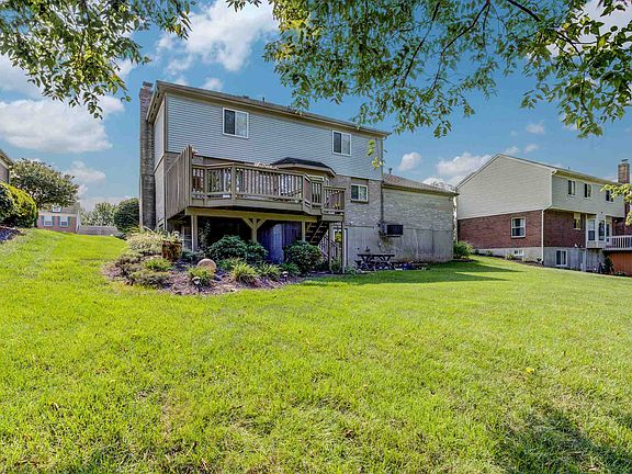 3rd image of 3624 Oxford Ct