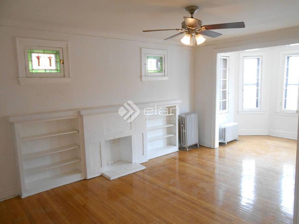 1st image of 1325 W Fargo Ave APT 1W
