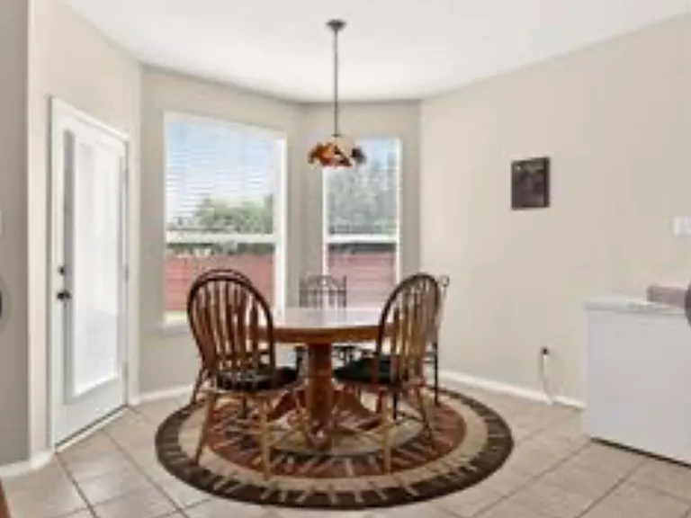 3417 Loblolly Ln — Photo 5
