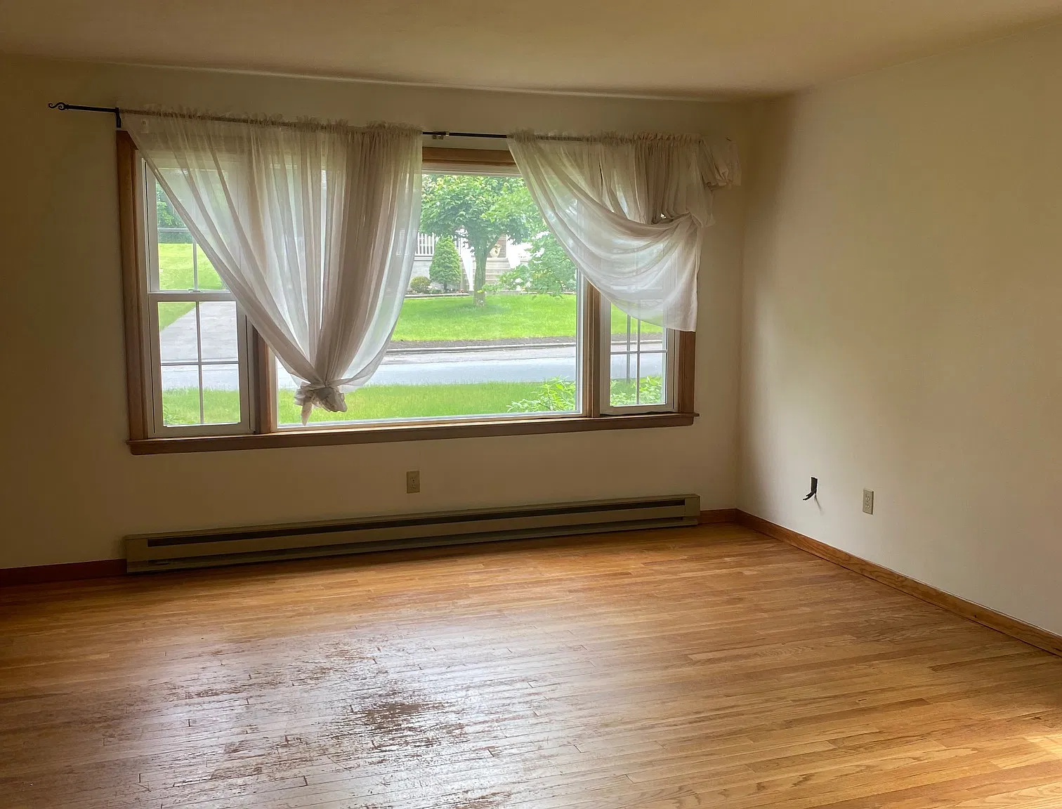 2 bed, 1150 sqft, $1,254 — Photo 4