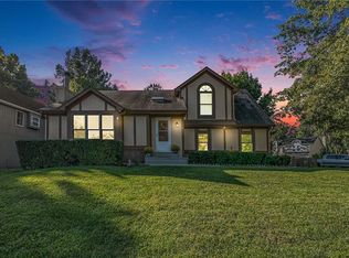 1411 E 153rd Ter, Olathe, KS 66062