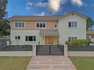 5439 Gentry Ave, Valley Village, CA 91607