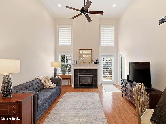 4th image of 10202 Dorsey Pointe Cir