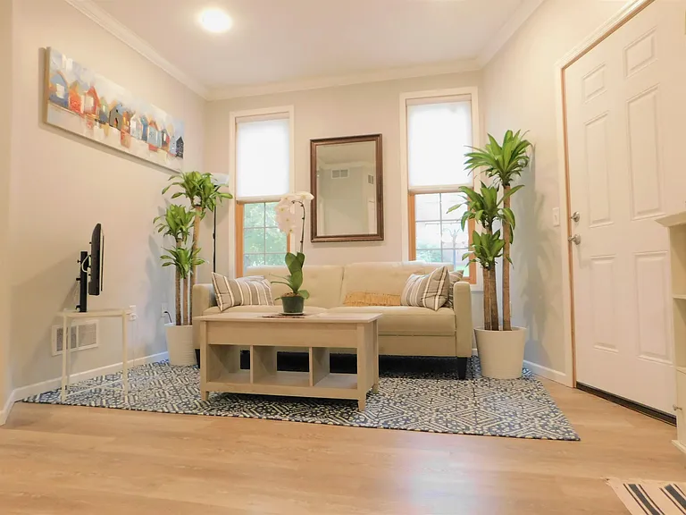 2412 Harriet Ave #101 — Photo 8