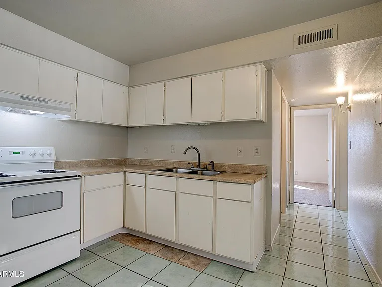 7850 E Glenrosa Ave #1 — Photo 14