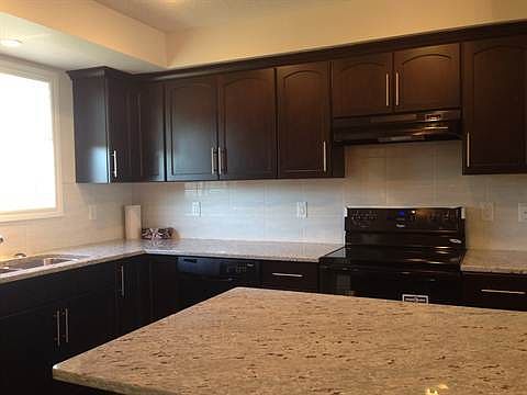 4th image of 2414 Glenridding Blvd SW