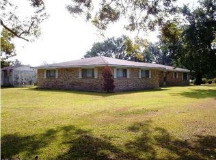 7819 Main Hwy, St Martinvlle, LA 70582