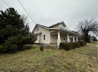 304 N Roney St, Carl Junction, MO 64834