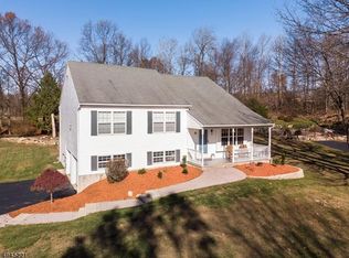 6 Spencer St, Stanhope, NJ 07874