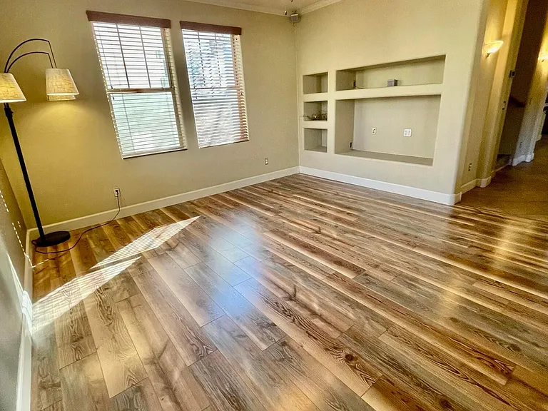 13586 N 152nd Dr — Photo 38