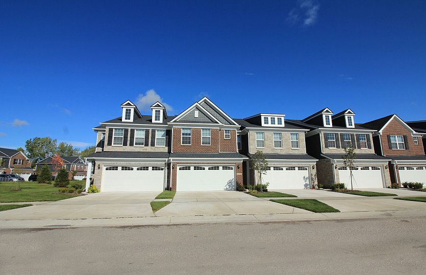 3rd Unit Rainier on 6-Unit Building