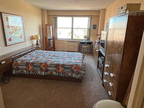 3rd image of 70-31 108th St #12B