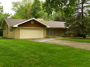 205 Julie Dr, Kankakee, IL 60901