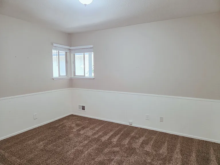 1108 Boynton Ave — Photo 14
