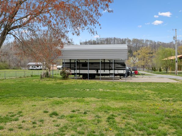 520 Chapmansboro Rd, Ashland City, TN 37015