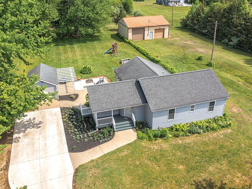 1st image of 75764 16th Ave