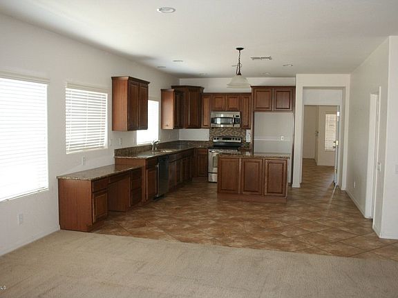 4th image of 27117 N 52nd Ave