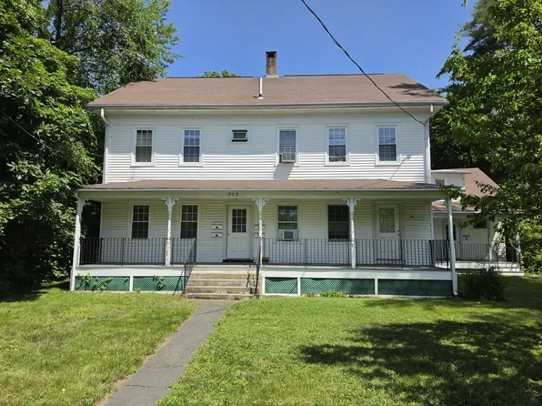 702-704 Main St, Amherst, MA 01002