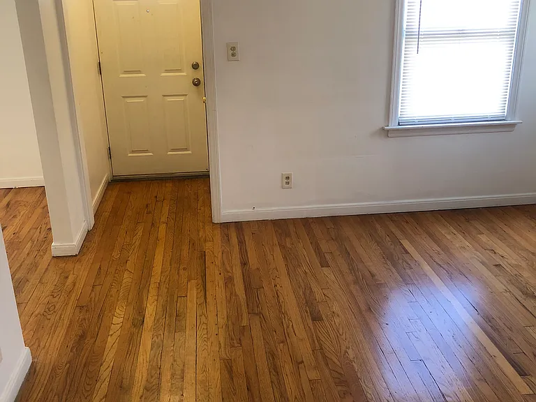 6506 Grandville Ave — Photo 7