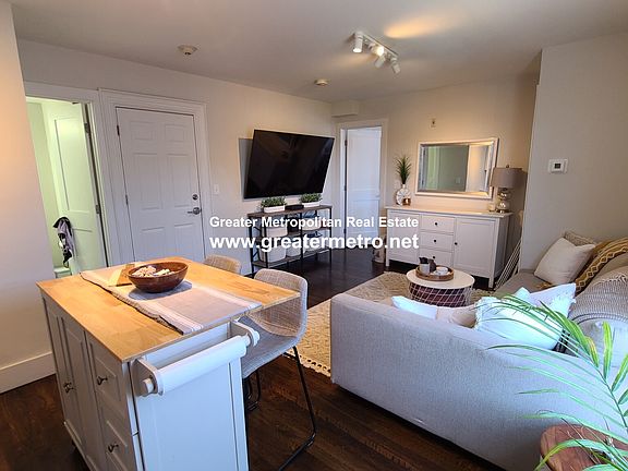 3rd image of 203 Atlantic St APT 3