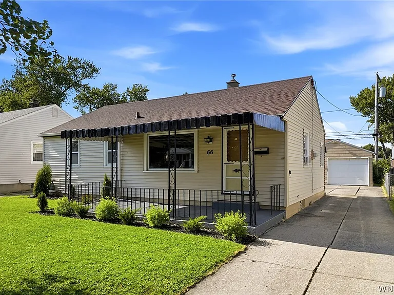 66 Cleveland Dr — Photo 1