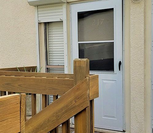 4th image of 3113 Laguna Blvd Unit 217