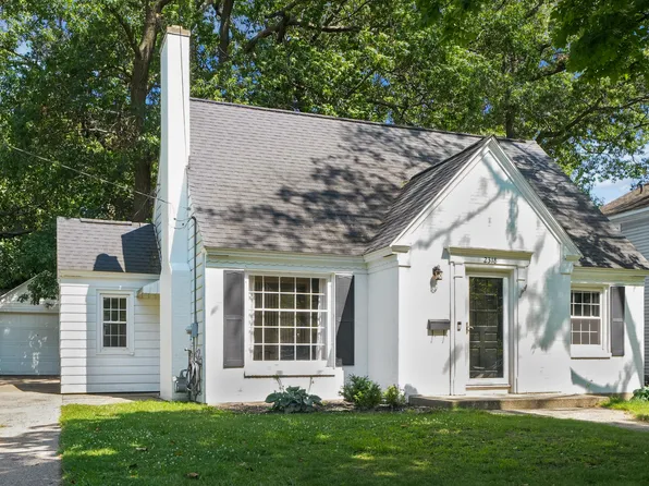 2318 Blaine Ave SE, Grand Rapids, MI 49507