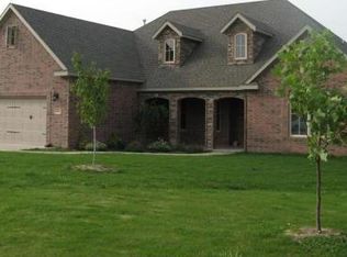 858 Onyx Ave, Bella Vista, AR 72764