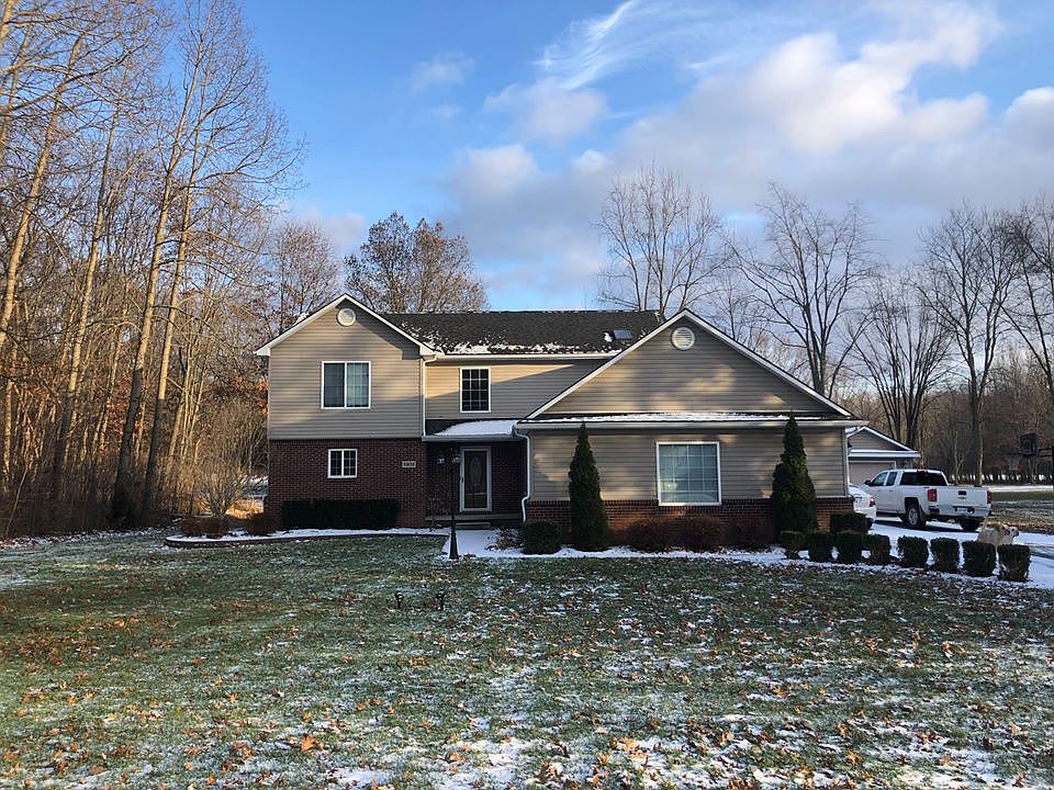 1st image of 1302 Courtney Ct