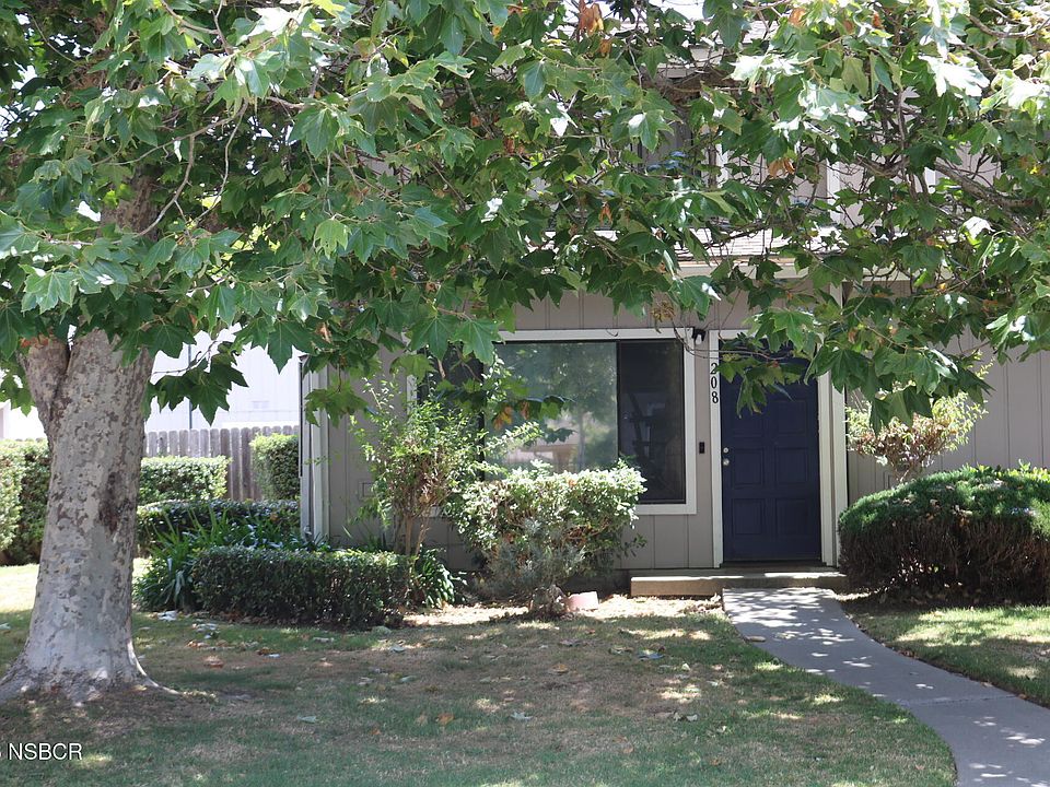 1st image of 208 N R St