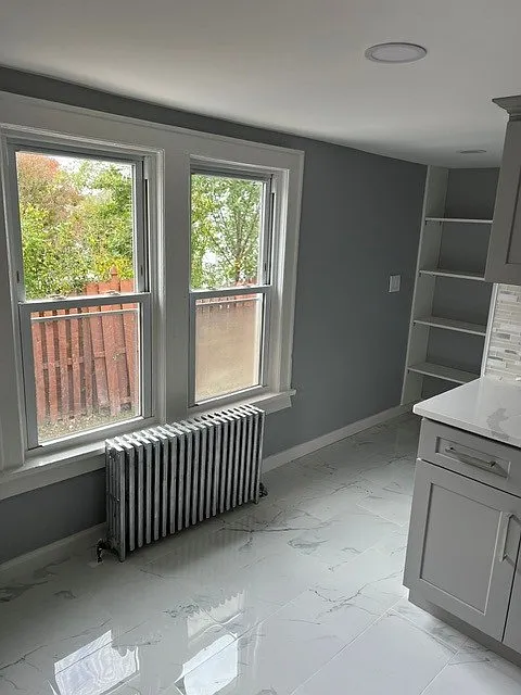 2 bed, 1250 sqft, $2,500 — Photo 2
