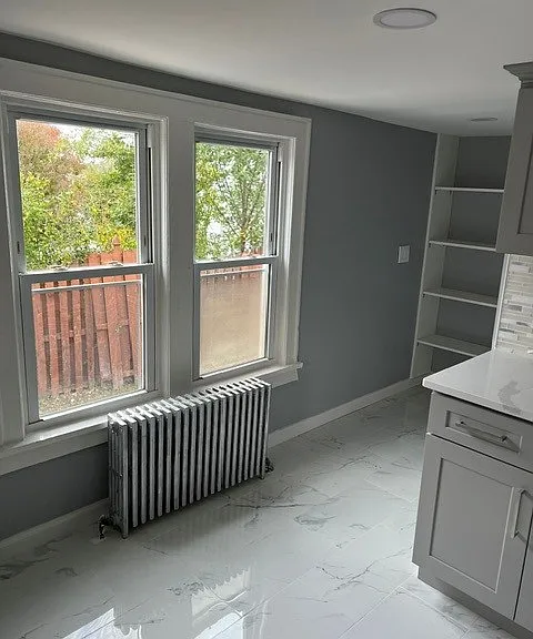 139 Main St — Photo 2