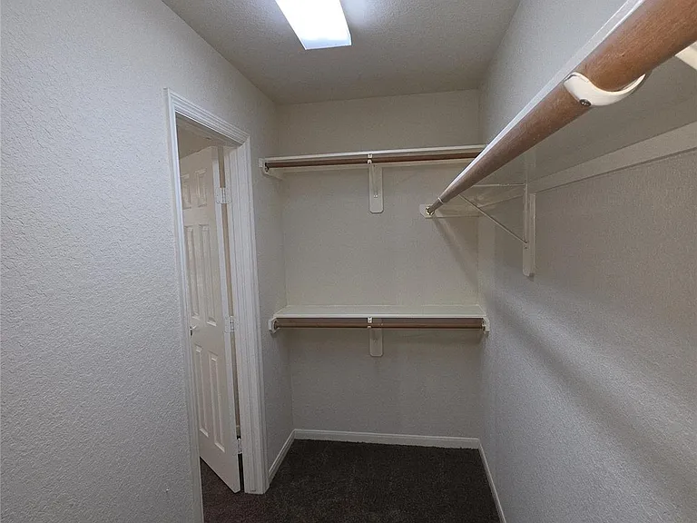 17711 Barton Point Ln — Photo 27