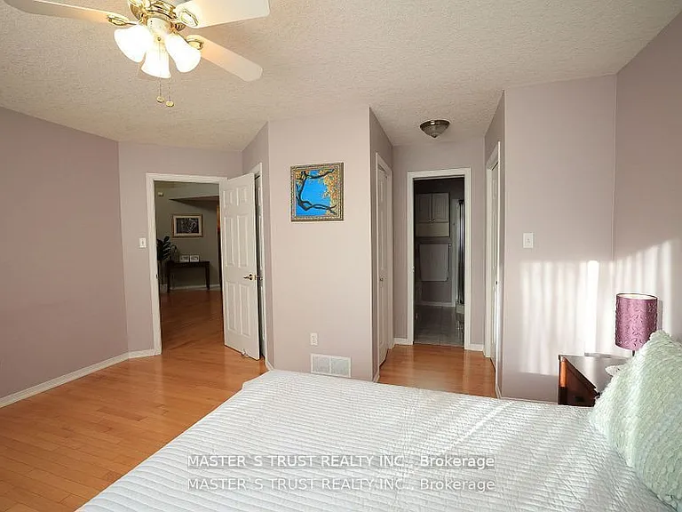 784 Gordon St #6 — Photo 13