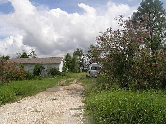 5th image of 8425 Caroline Dr