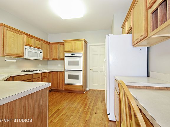 5th image of 2701 Medinah Ct
