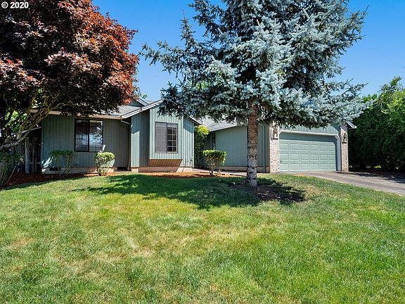 2nd image of 1464 NE 54th Ave