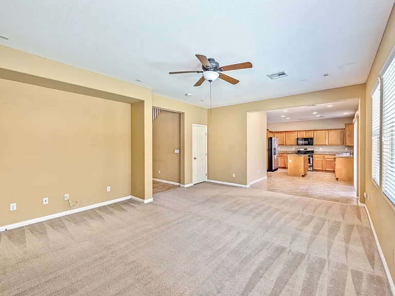 8020 Aztec Basin Ave — Photo 3