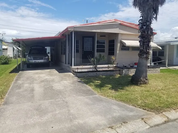 611 51st Ave W, Bradenton, FL 34207