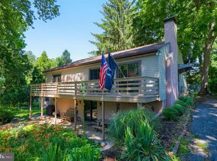 74 Tennyson Dr, Lancaster, PA 17602
