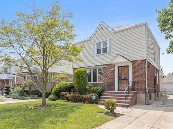 61-16 184 Street, Fresh Meadows, NY 11365
