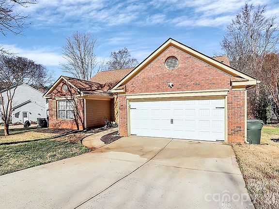 2nd image of 1342 Saint Katherines Way