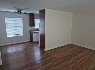 1044 Agate St APT 8, San Diego, CA 92109