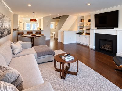 108 Chandlers Wharf, Portland, ME, 04101