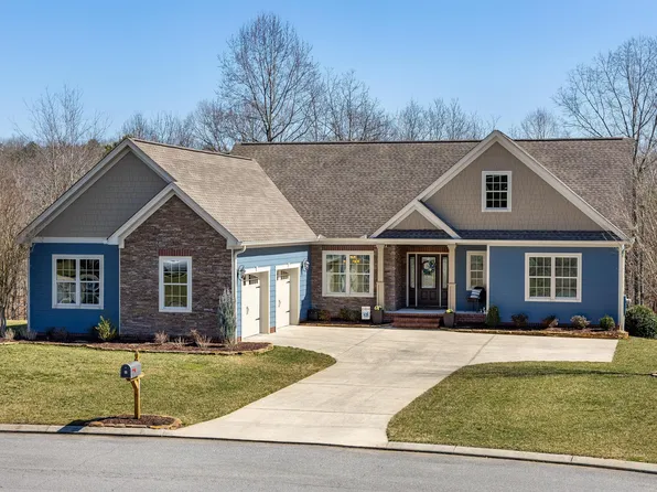 1089 Natural Way, Soddy Daisy, TN 37379